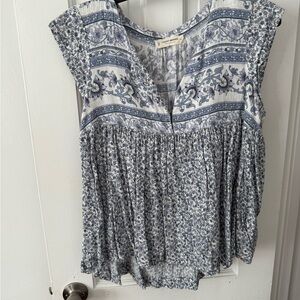 Lucky Brand Blue and White Floral Blouse